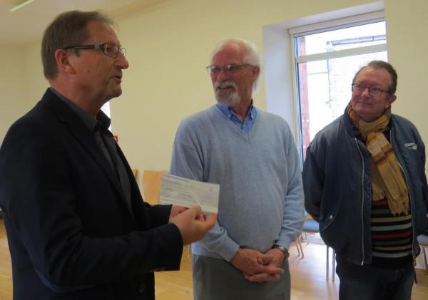 Remise cheque craca mairie 010